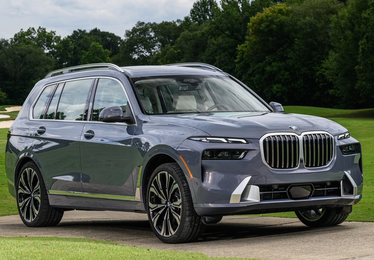 2023 BMW X7 SUV 3.0 xDrive40d (340 HP) M Excellence Steptronic Teknik Özellikler, Ölçüler ve Bagaj Hacmi