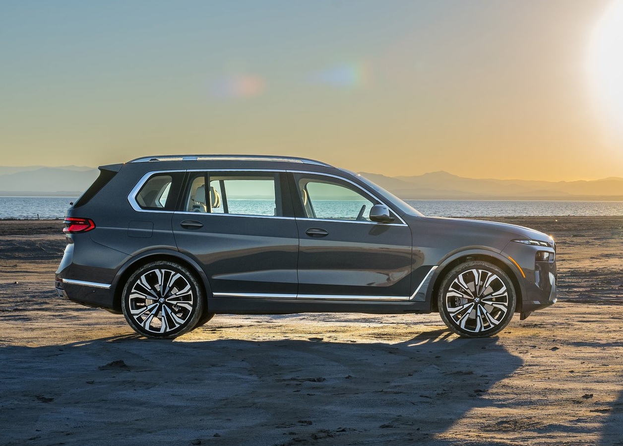 2023 BMW X7 SUV 3.0 xDrive40d (340 HP) M Excellence Steptronic Teknik Özellikler, Ölçüler ve Bagaj Hacmi