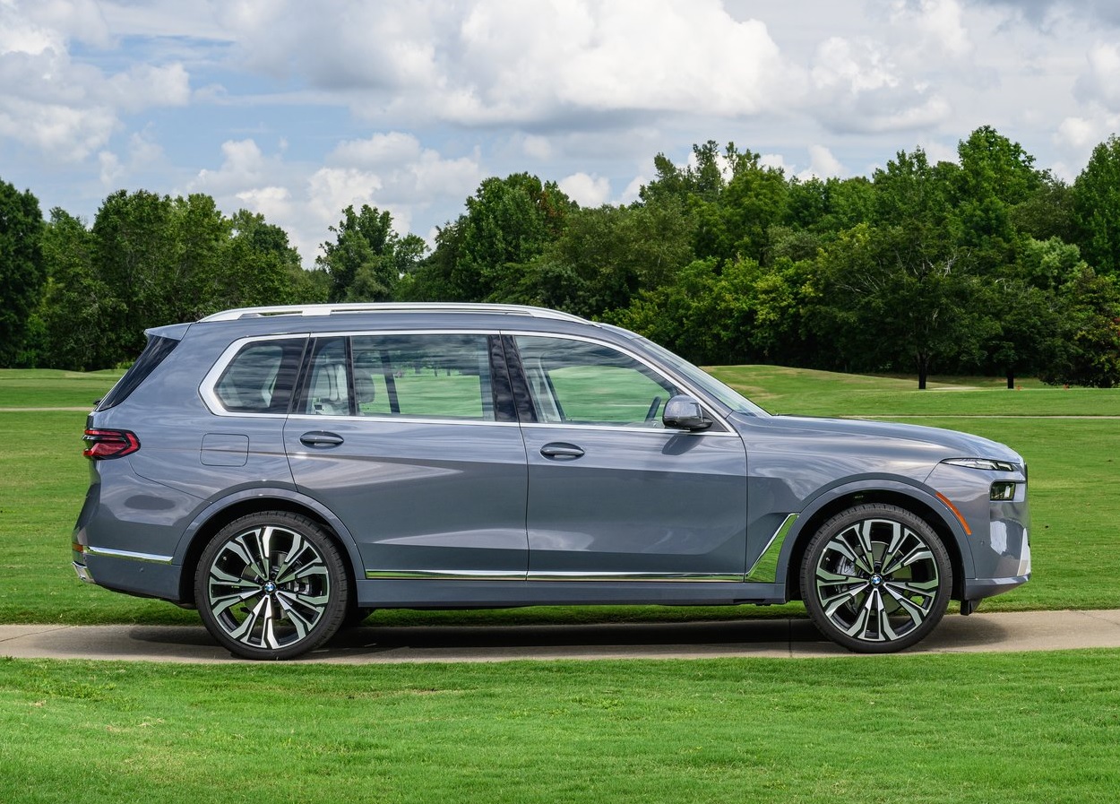 2023 BMW X7 SUV 3.0 xDrive40d (340 HP) M Excellence Steptronic Teknik Özellikler, Ölçüler ve Bagaj Hacmi