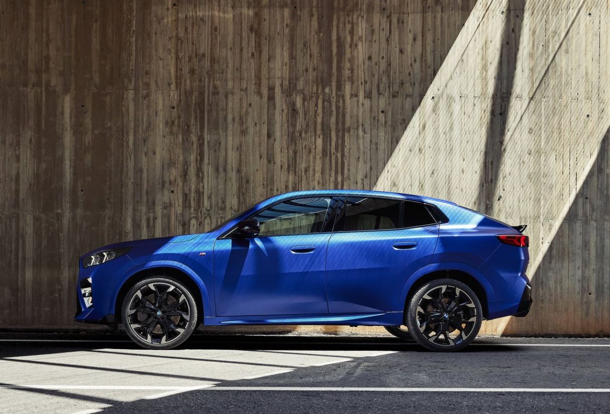 2024 BMW X2 SUV 1.5 sDrive20i (170 HP) M Sport Steptronic Teknik Özellikler, Ölçüler ve Bagaj Hacmi