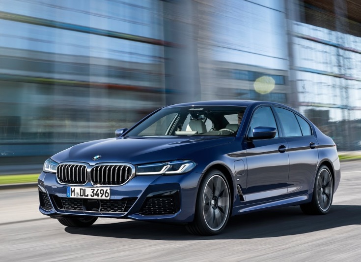 2023 BMW 5 Serisi 520d 2.0 xDrive 190 HP Luxury Line Steptronic Teknik Özellikleri, Yakıt Tüketimi