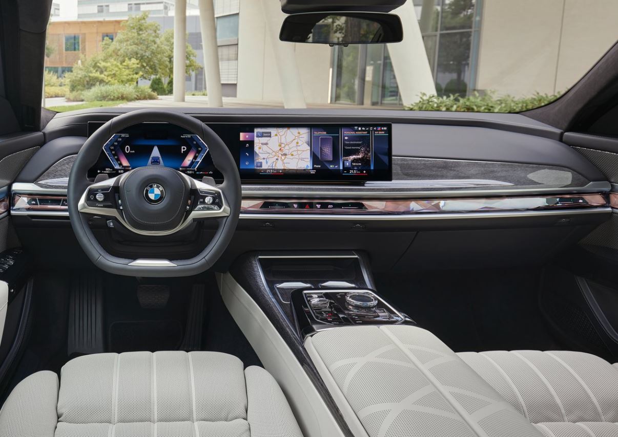 2026 BMW 7 Serisi 740Ld xDrive 3.0 300 HP Pure Excellence Steptronic Teknik Özellikleri, Yakıt Tüketimi