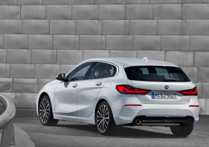 2023 BMW 1 Serisi Hatchback 5 Kapı 116d 1.5 (116 HP) M Sport Steptronic Teknik Özellikler, Ölçüler ve Bagaj Hacmi