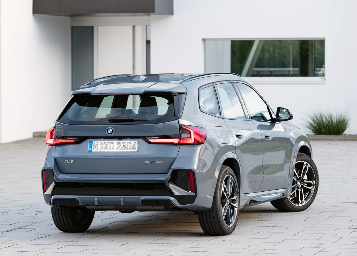 2023 BMW X1 SUV 1.5 sDrive18i (136 HP) M Sport Steptronic Teknik Özellikler, Ölçüler ve Bagaj Hacmi