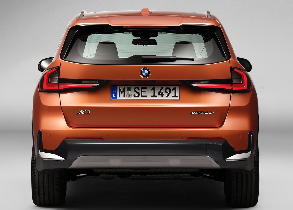 2023 BMW X1 SUV 1.5 sDrive18i (136 HP) M Sport Steptronic Teknik Özellikler, Ölçüler ve Bagaj Hacmi