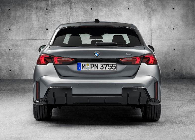 2024 BMW Yeni 1 Serisi Hatchback 5 Kapı 120 1.5 (170 HP) M Sport Steptronic Teknik Özellikler, Ölçüler ve Bagaj Hacmi