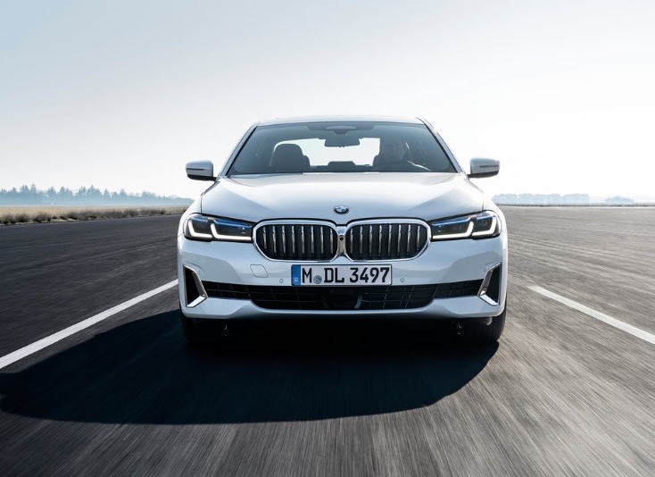 2021 BMW 5 Serisi 520i 1.6 170 HP M Sport Steptronic Teknik Özellikleri, Yakıt Tüketimi