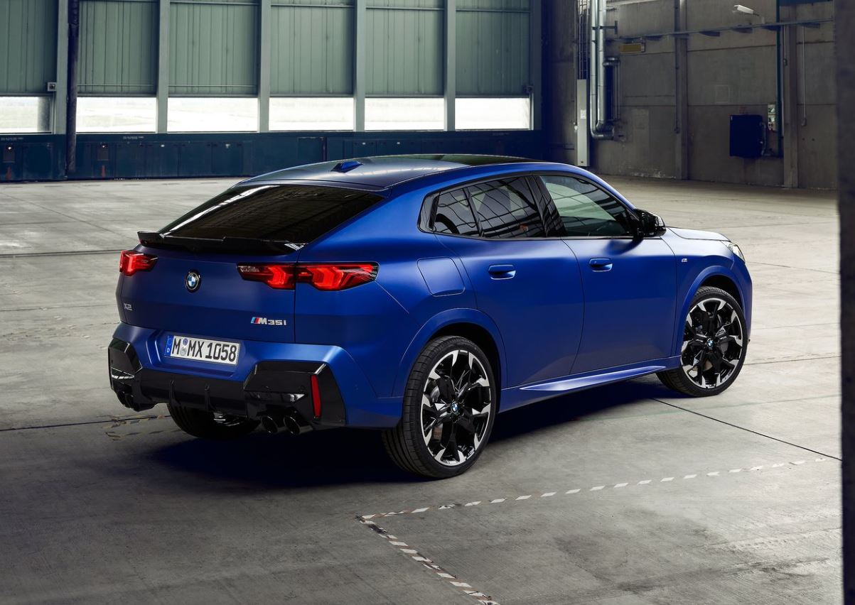 2026 BMW X2 1.5 sDrive20i 170 HP X-Line Steptronic Teknik Özellikleri, Yakıt Tüketimi