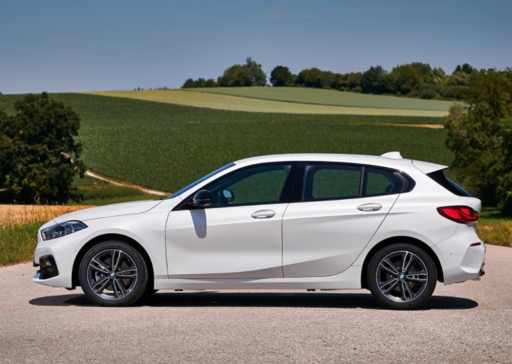 2022 BMW 1 Serisi Hatchback 5 Kapı 118i 1.5 (140 HP) Luxury Line Steptronic Teknik Özellikler, Ölçüler ve Bagaj Hacmi