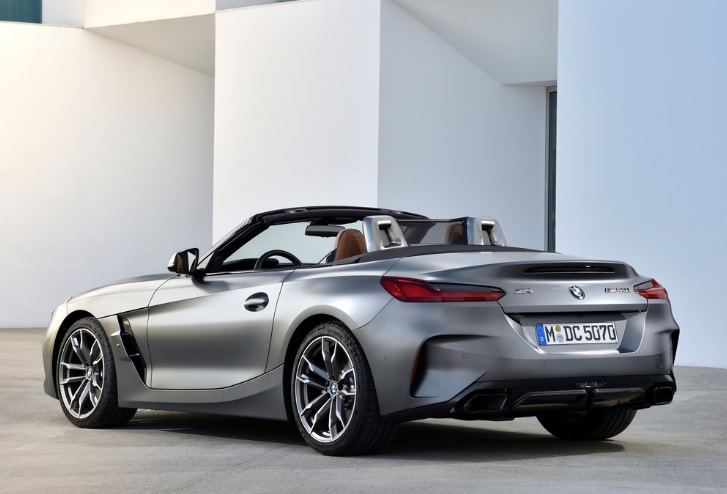 2026 BMW Z Serisi Z4 2.0 sDrive30i 258 HP M Sport Steptronic Teknik Özellikleri, Yakıt Tüketimi