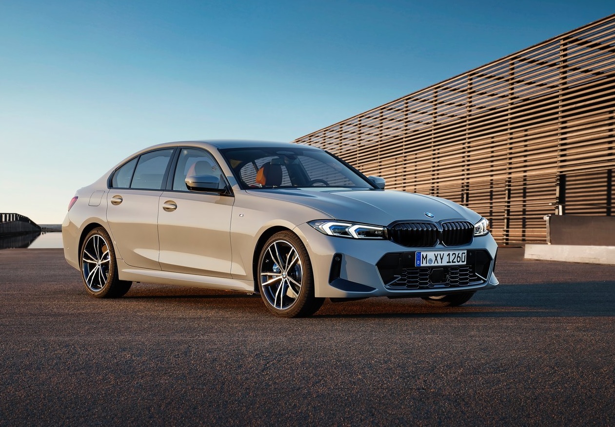 2023 BMW 3 Serisi 320i 1.6 170 HP M Sport Steptronic Teknik Özellikleri, Yakıt Tüketimi