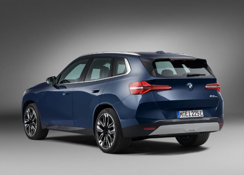 2026 BMW X3 SUV 1.6 20 (201 HP) M Sport Steptronic Teknik Özellikler, Ölçüler ve Bagaj Hacmi