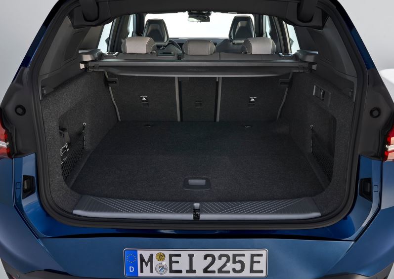 2026 BMW X3 SUV 1.6 20 (201 HP) M Sport Steptronic Bagaj Hacmi - arabavs.com