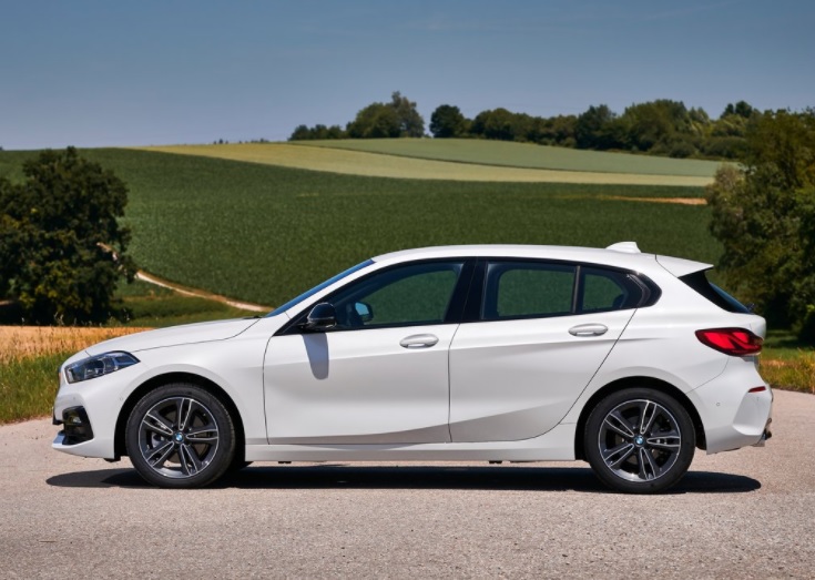 2021 BMW 1 Serisi 116d 1.5 Sport Line Karşılaştırması