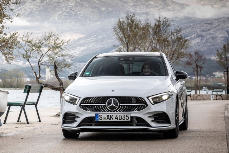 2021 Mercedes A Serisi Hatchback 5 Kapı A35 2.0 (306 HP) Performance SpeedShift DCT Teknik Özellikler, Ölçüler ve Bagaj Hacmi