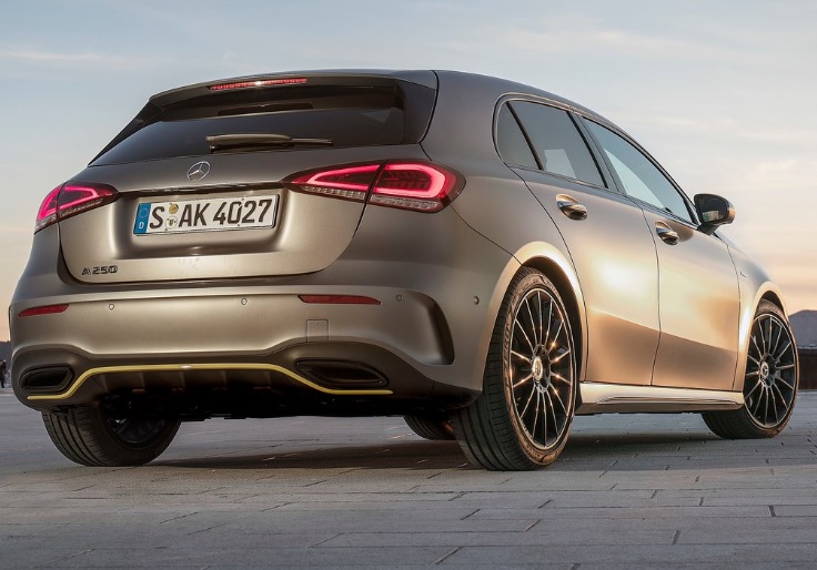 2021 Mercedes A Serisi Hatchback 5 Kapı A35 2.0 (306 HP) Performance SpeedShift DCT Teknik Özellikler, Ölçüler ve Bagaj Hacmi