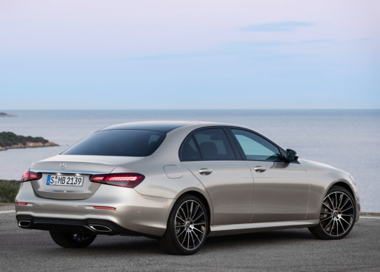 2020 Mercedes Yeni E Serisi Sedan E200d 1.6 (160 HP) Edition AMG 9G-TRONIC Teknik Özellikler, Ölçüler ve Bagaj Hacmi