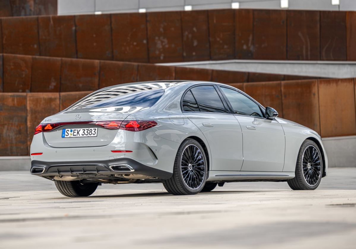 2024 Mercedes E Serisi E220d 2.0 197 HP Edition AMG 9G-TRONIC Teknik Özellikleri, Yakıt Tüketimi