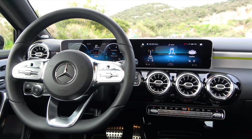 2019 Mercedes A Serisi A180d 1.5 116 HP AMG DCT Teknik Özellikleri, Yakıt Tüketimi