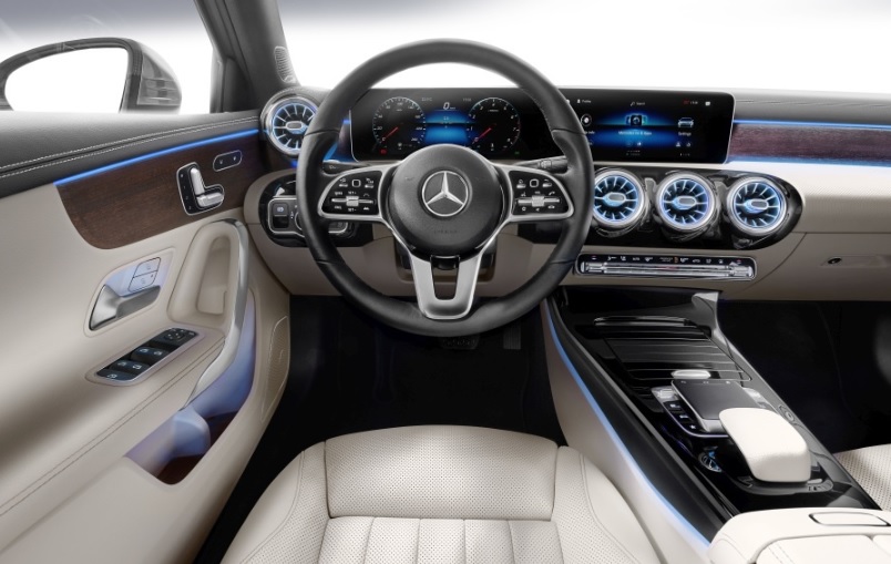2019 Mercedes A Serisi Sedan Sedan A200 1.3 (163 HP) AMG DCT Teknik Özellikler, Ölçüler ve Bagaj Hacmi