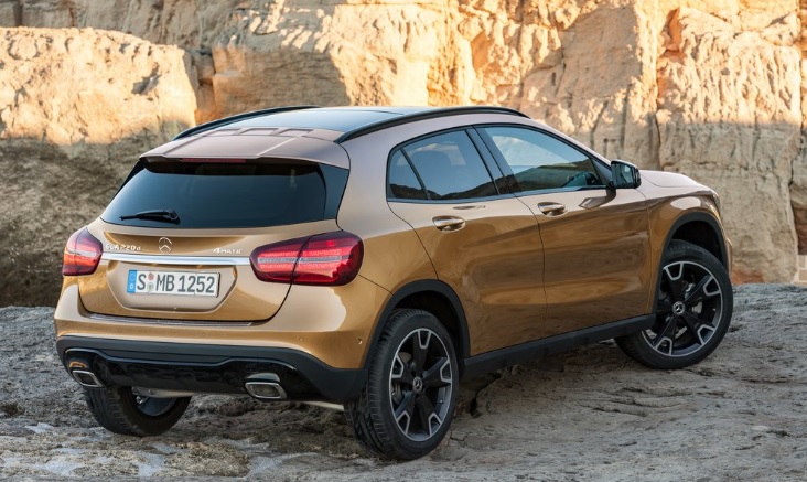 2018 Mercedes GLA Serisi 200 1.6 Comfort Karşılaştırması