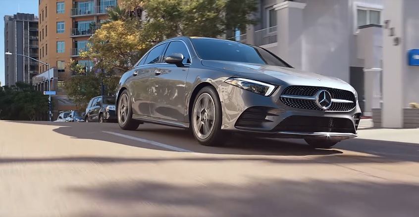 2020 Mercedes A Serisi Sedan Sedan A180d 1.5 (116 HP) AMG 7G-DCT Teknik Özellikler, Ölçüler ve Bagaj Hacmi