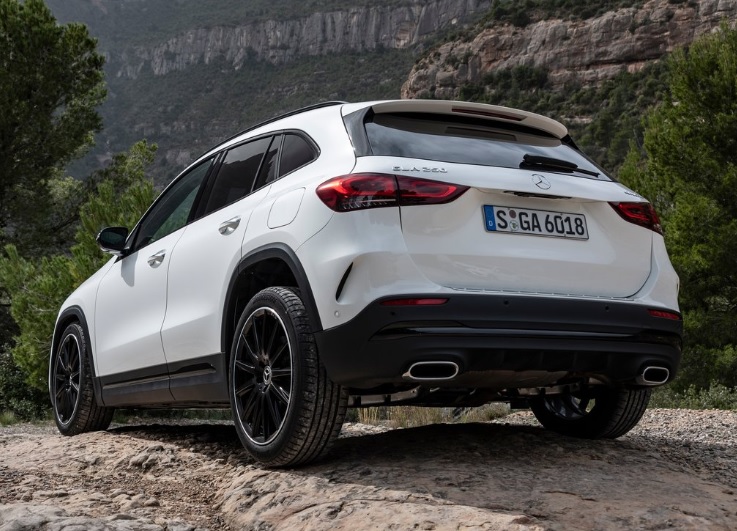 2021 Mercedes GLA Serisi GLA200 1.3 163 HP AMG 7G-DCT Teknik Özellikleri, Yakıt Tüketimi