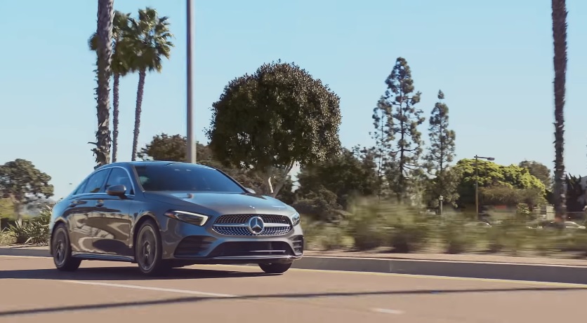 2019 Mercedes A Serisi Sedan A180d 1.5 116 HP Style DCT Teknik Özellikleri, Yakıt Tüketimi