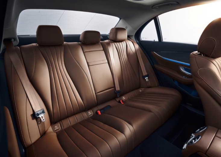 2021 Mercedes E Serisi E220d 2.0 Edition Exclusive Karşılaştırması