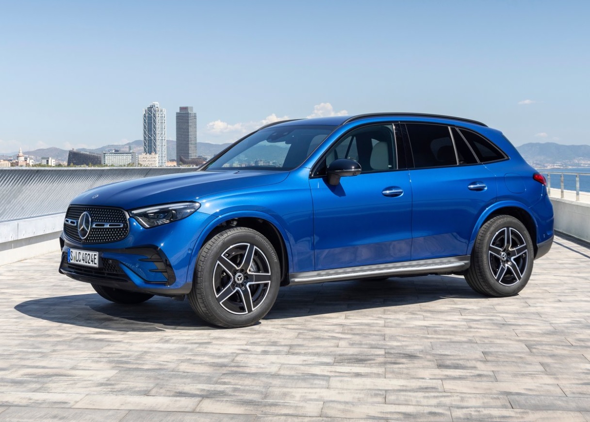 2023 Mercedes GLC SUV 220d 2.0 (197 HP) Edition AMG 9G-Tronic Özellikleri - arabavs.com