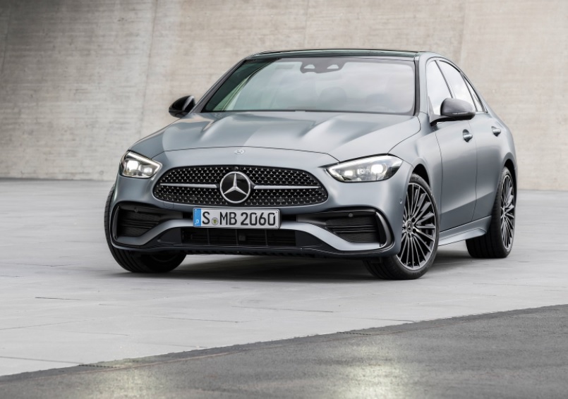 2021 Mercedes Yeni C Serisi C200 1.5 4MATIC Edition AMG Karşılaştırması