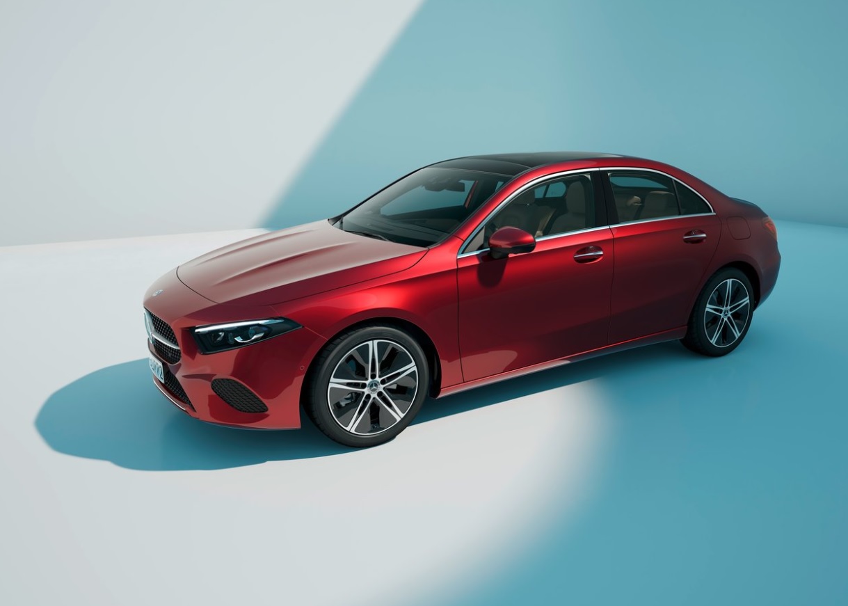 2023 Mercedes A Serisi Sedan Sedan A200 1.3 (163 HP) AMG 7G-DCT Özellikleri - arabavs.com