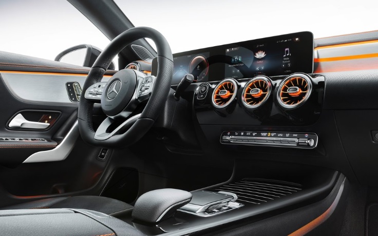 2021 Mercedes CLA Serisi 200 1.4 AMG Karşılaştırması