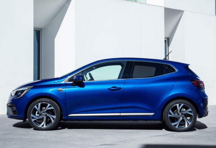 Renault, Clio modelinin Temmuz 2021 fiyat listesini yayınladı!