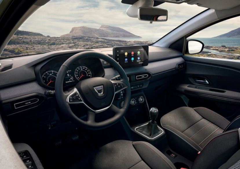 Yeni Dacia Jogger iç tasarımı ve özellikleri