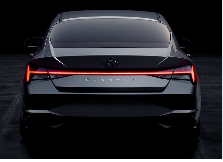Hyundai Elantra 2021 Özellikleri