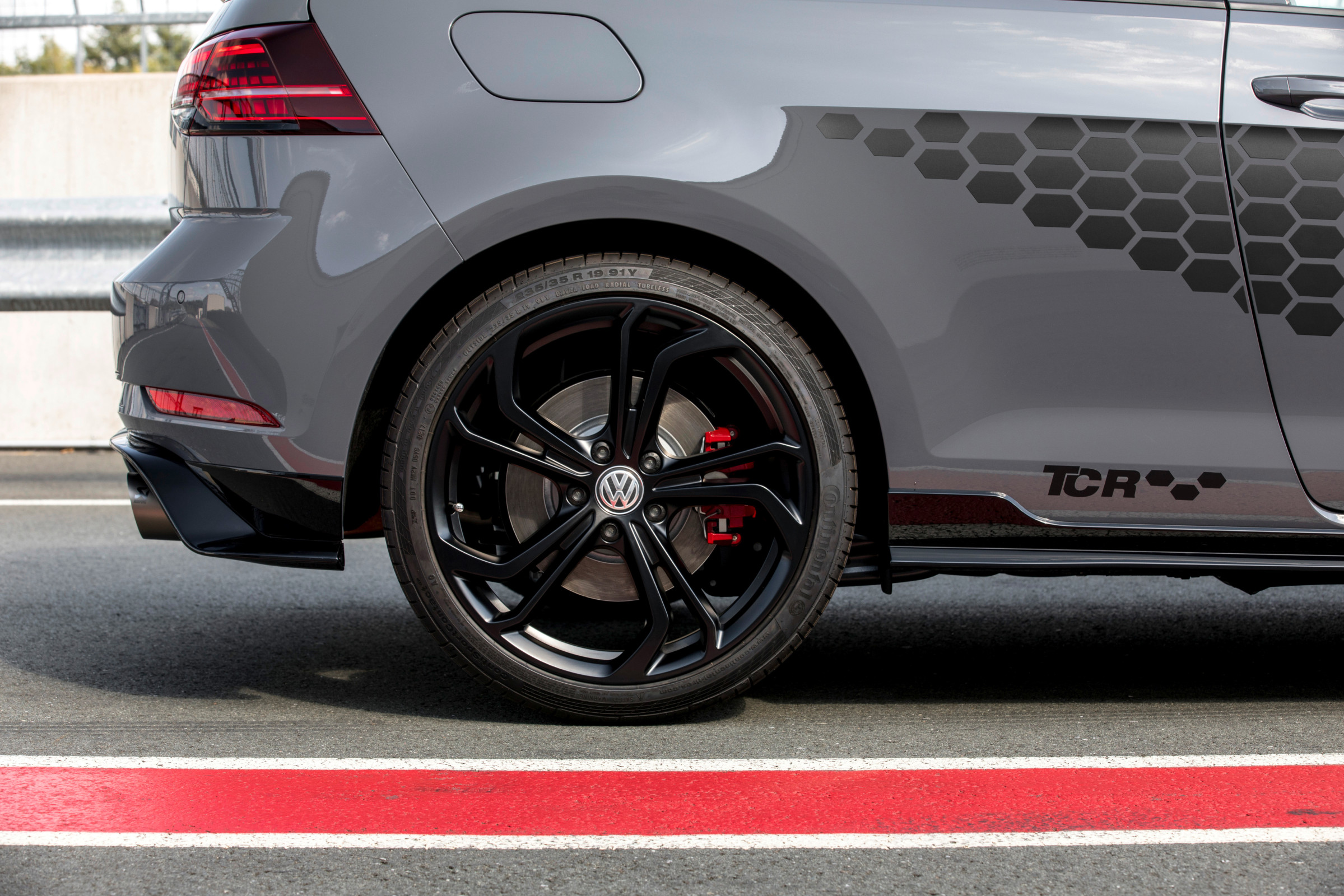 golf mk8 gti tcr