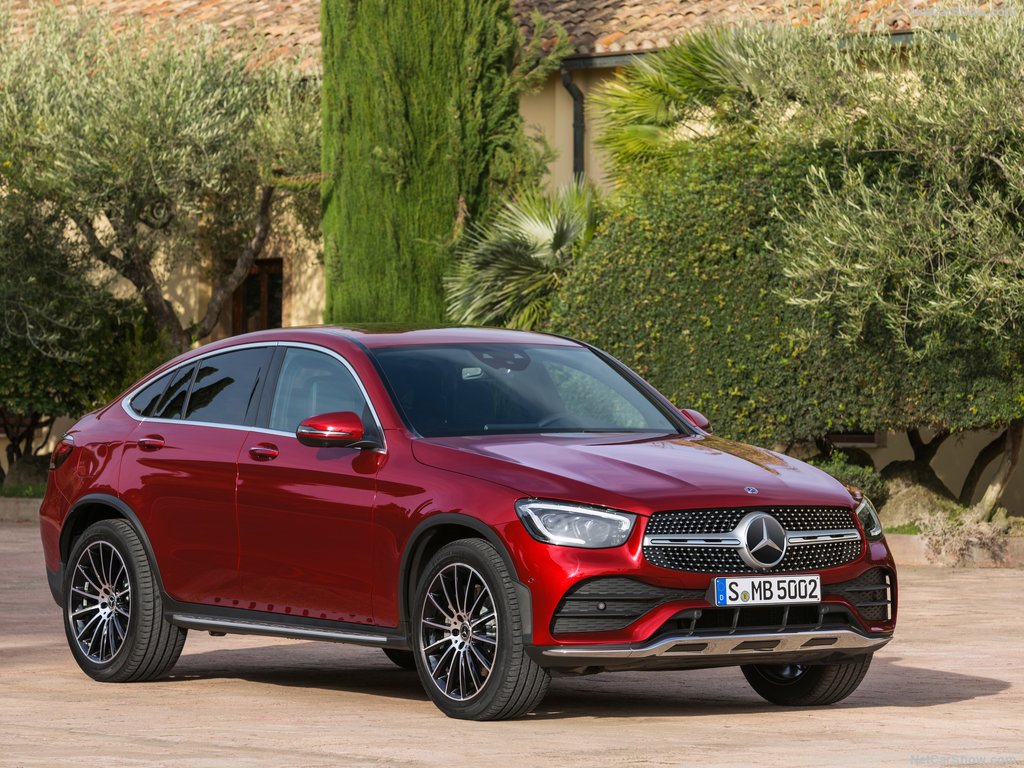 2020 Mercedes GLC Coupe Ortaya çıktı! İşte Makyajlı GLC Coupe Detayları!