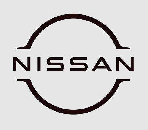 Nissan yeni logo