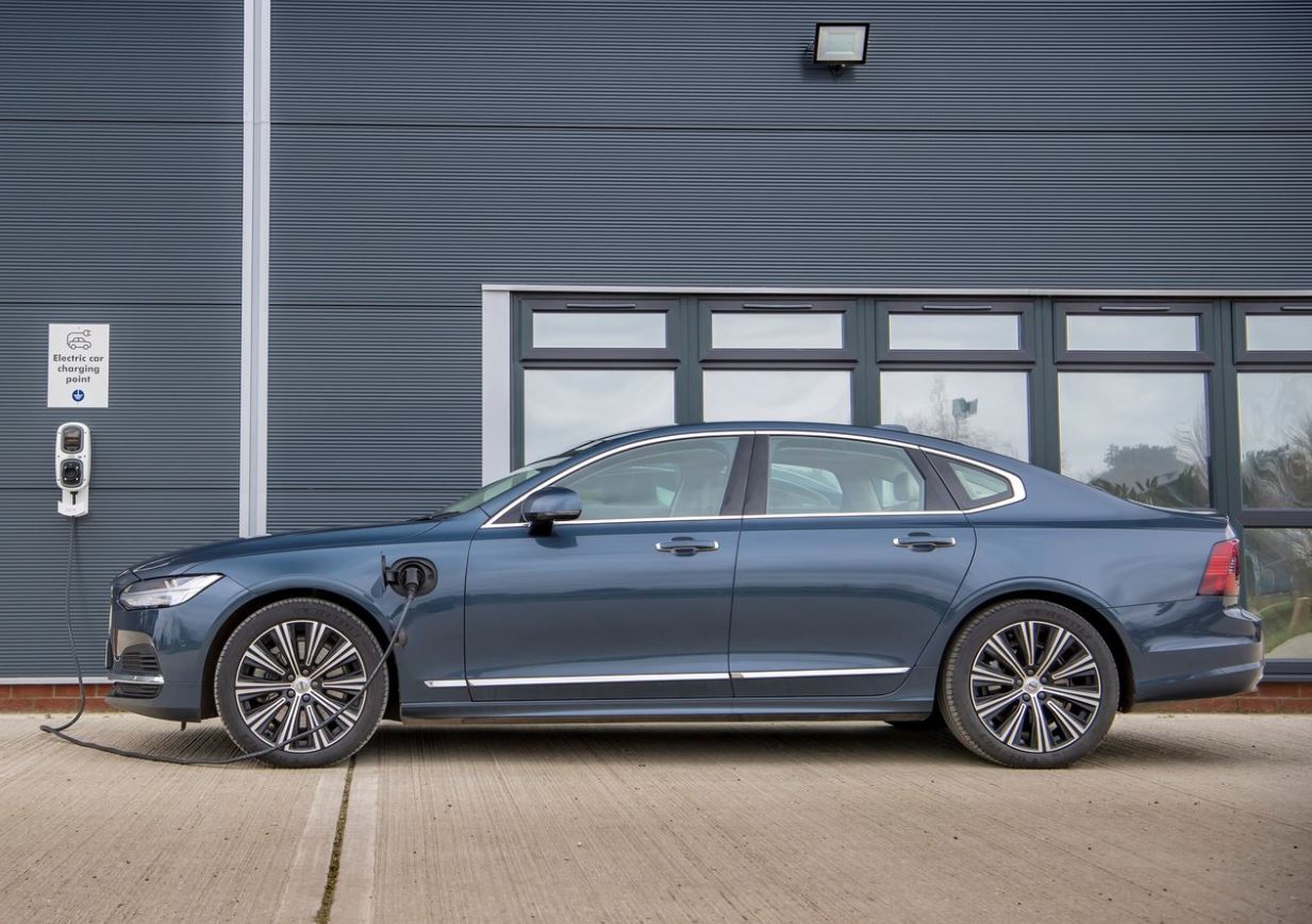 Volvo S90 fiyat listesi 2022