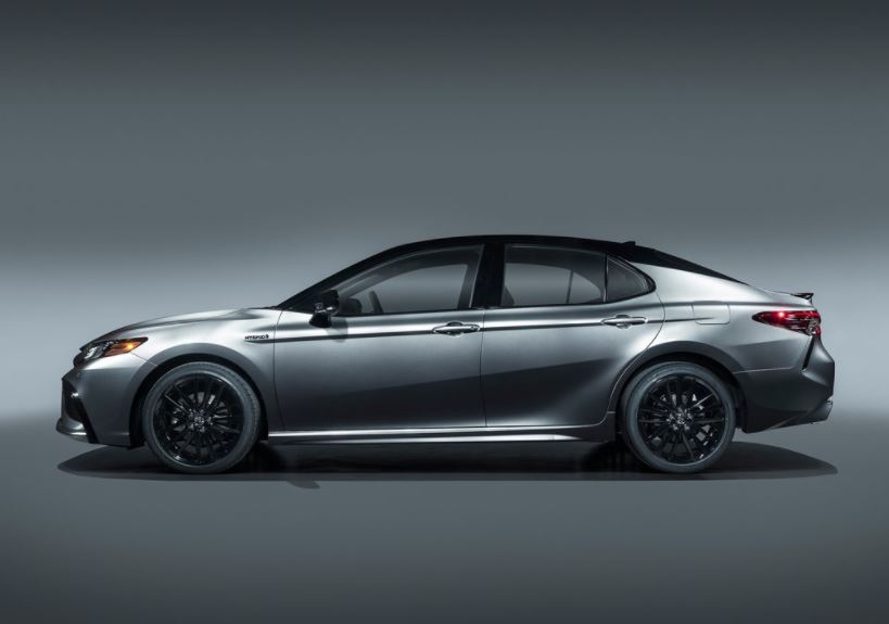 Toyota yıl sonu fiyat listesi 2021
