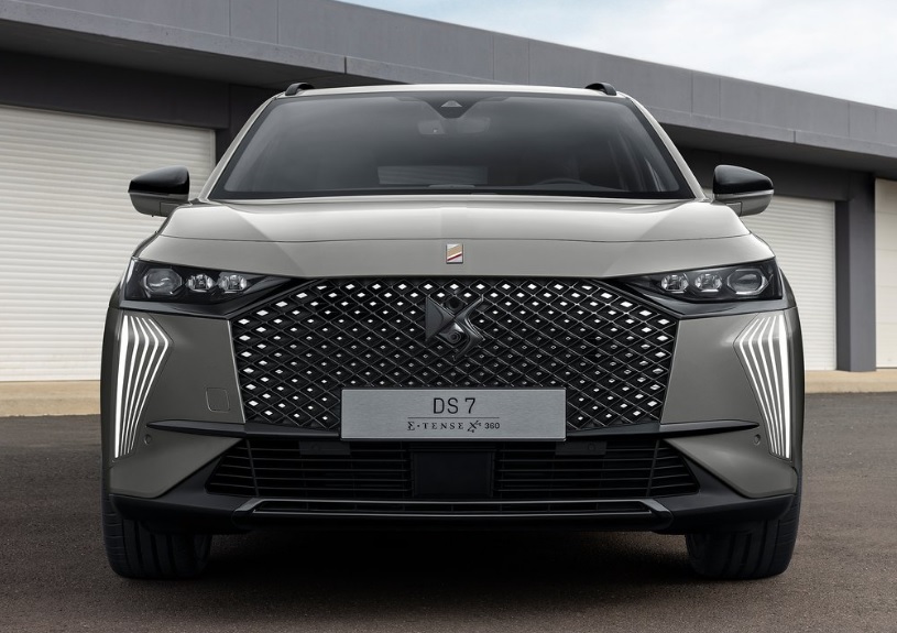 2022 Yeni DS 7 motor seçenekleri - arabavs.com